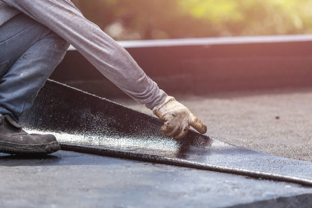Professional Crawl Space Encapsulation technician working in Horton, MI